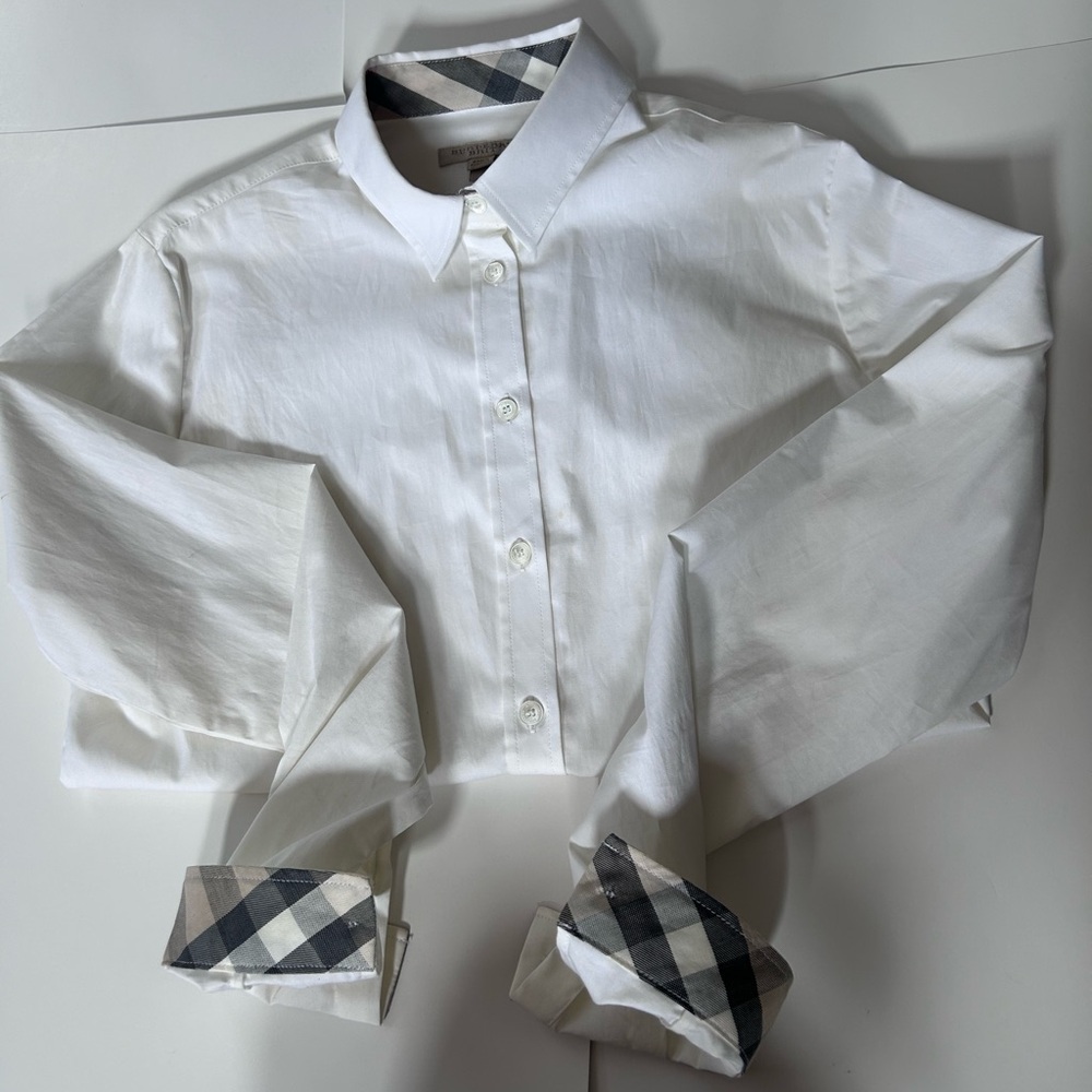 Burberry Brit button up top White size Medium (175/92A)